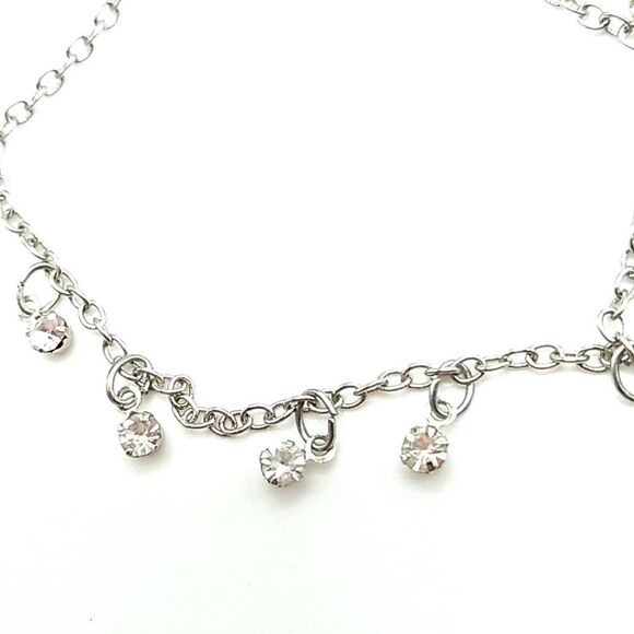 Silver-tone Tiny Dangling Crystal Drops Lightweight Bracelet-Anklet NWOT - Picture 8 of 13